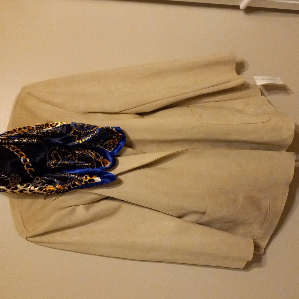 Soft Blazer: Accepting Offers